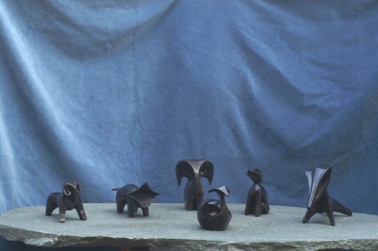 Serie 6 bronzen dierfiguren, ca. 10 cm hoog , beperkte oplage